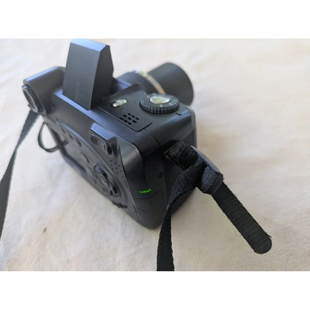 HP Photosmart 945 Digital Camera 5.3MP 56x Zoom Black Bridge Camera Working